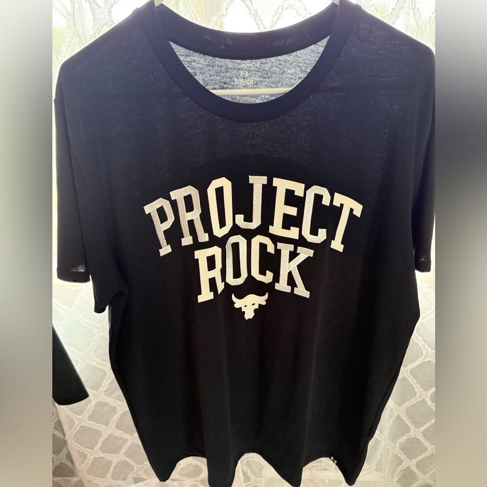 Under Armour Project Rock Campus T-Shirt NEW 
BLACK new w/out tags attached